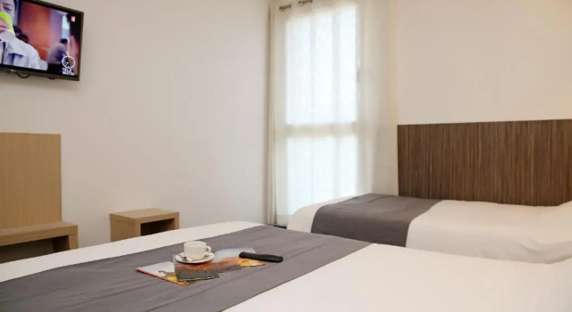 Трёхместный номер Standard The Originals City, Hôtel Le Causséa, Castres