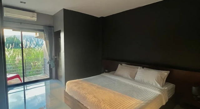 Номер Superior с балконом Nangfa Mini Hotel