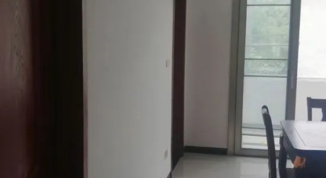 Люкс Homeinn Pebble Hotel (Hohhot Railway Station)