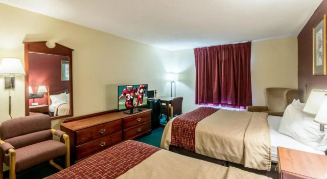 Deluxe Vierer Zimmer Red Roof Inn Morehead