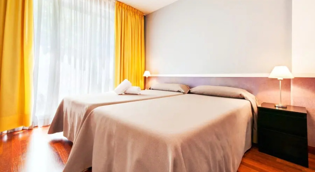 Apartamentos Descartes, Забронировать Апартаменты/квартира Сериа – Сен-Жервази Барселона