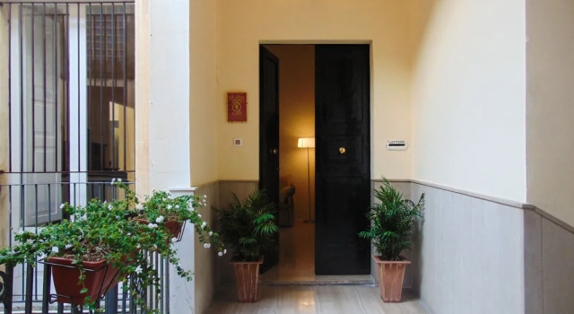 4 Balconi rooms-Boutique B&B, Забронировать Отель «постель и завтрак» Отели Лечче с бассейном, рядом с Lecce Castle, Бассейн