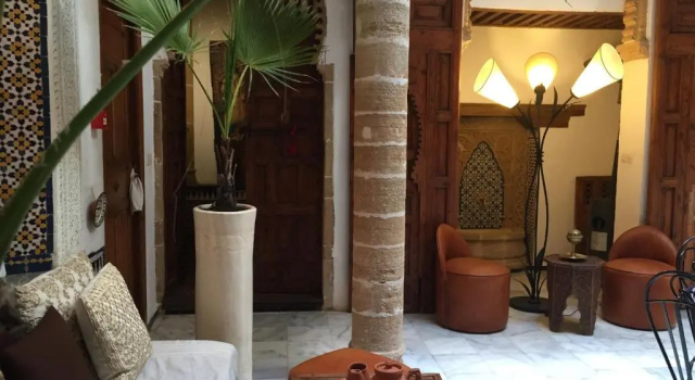 Riad Marhaba, Забронировать Отель Отели Рабата - Сале - Кенитры с парковкой, Парковка