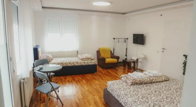 Номер Economy Apartmani Pause