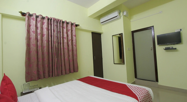 Hotel O V R Residency Near Sri Amruth Chithra Mandira, Забронировать Отель Недорогие отели Бангалора, недорого