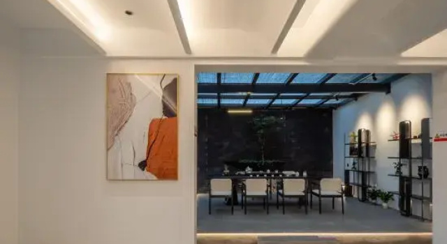 Shangri-La Tianqi Ian Designer Oxygen Homestay (Dukezong Ancient City Dafu Temple Prayer Wheel), Забронировать Отель Шангри-Ла Юньнань