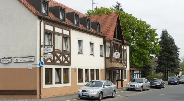 Ferienwohnung Regina, Забронировать Отель Гунценхаузен Franconian Lake District