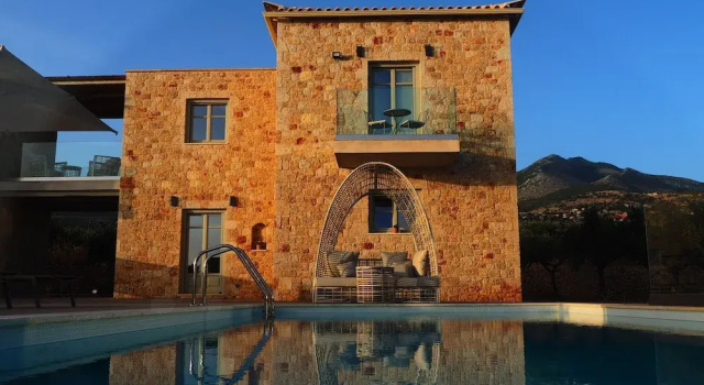 Katergo Luxury Villas, Забронировать Вилла Отели Ступы с парковкой, Парковка