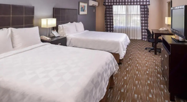 Двухместный номер Deluxe Holiday Inn Ontario Airport - California by IHG