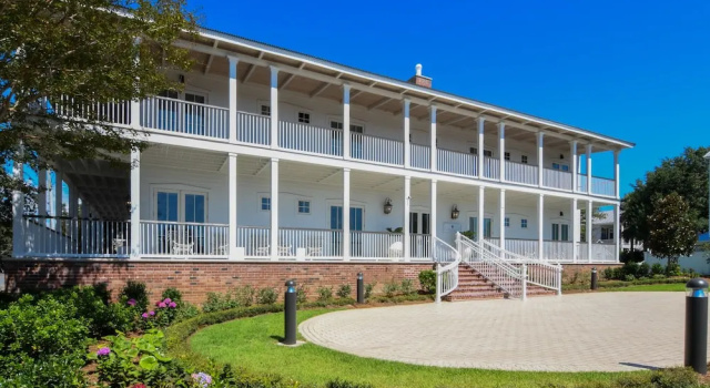 Oyster Bay Boutique Hotel, Забронировать Бутик-отель Отели Пенсакола-Бич 3 звезды, рядом с Археологический образовательный центр Destination, 3*