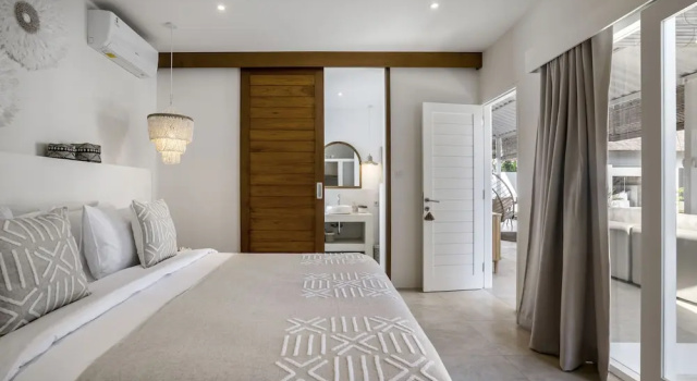 Вилла Deluxe с 6 комнатами с балконом и с видом на бассейн Villa Passion by Alfred in Bali