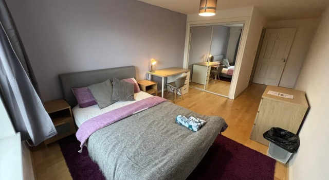 Spacious Modern 2BR Apartment Near City Center, Забронировать Апартаменты/квартира Глазго Стратклайд