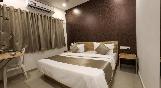 Hotel Nova Shine, Забронировать Отель Раджкот штат Гуджарат