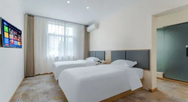 Семейный люкс Feng Yuan Hotel