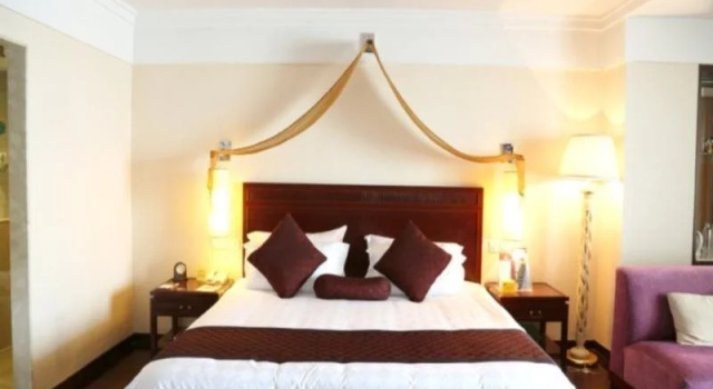 Oak Bay Garden Hotel, Забронировать Отель Синьбэй Чанчжоу, рядом с Тематический парк China Dinosaurs Park