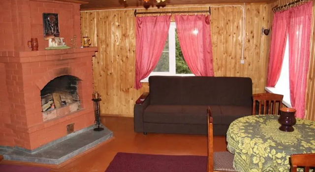Guest House In Konets, Boek Pension Ostasjkov 