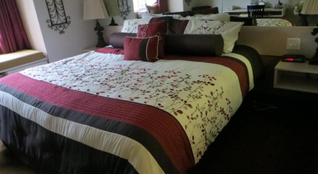 Двухместный номер Standard Patti's Inn & Suites