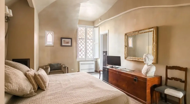 Апартаменты Luxury Luxury Two Bedroom House Trastevere
