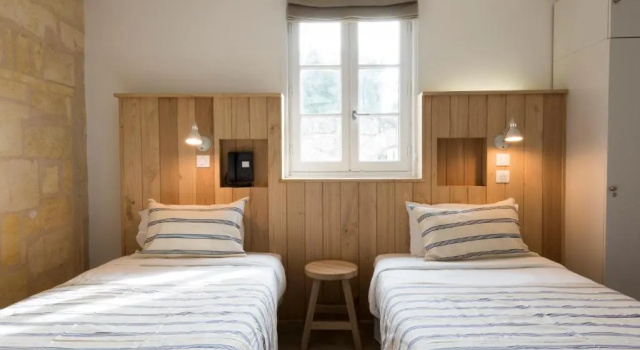 Трёхместный номер Standard Auberge de la Commanderie