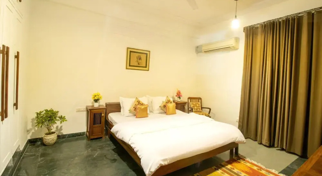 Opulent Antique 6BR Independent Villa in Gurugram, Забронировать Вилла Коттеджи штата Харьяны, Коттедж