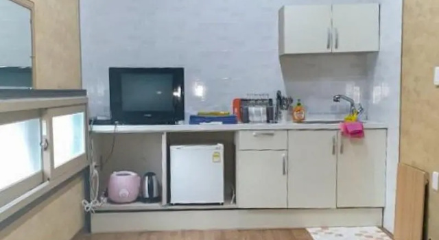 Yeosu Olive Coco Pension, Забронировать Отель Отели Йосу с парковкой, Парковка