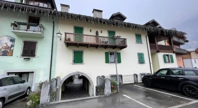 Trilocale con balcone San Gerolamo 055, Забронировать Отель Пинцоло Мадонна-ди-Кампильо