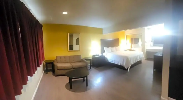 Двухместный люкс Mission Inn and Suites