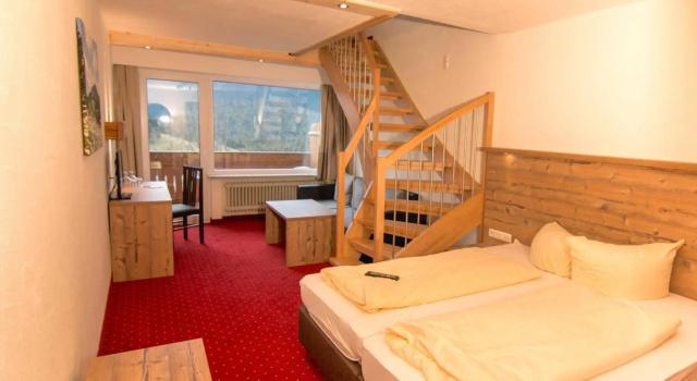 Berghoteltirol, Забронировать Отель Юнгхольц Танхаймер-Вальд