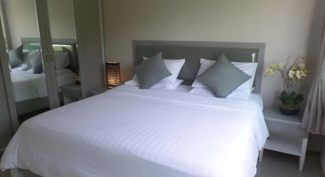 Апартаменты Пентхаус c 1 комнатой с балконом Westbury Residence