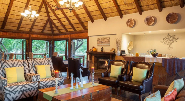Tuli Safari Lodge