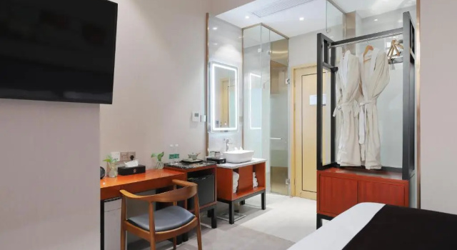 Семейный номер Standard Shanghai Menglong Hotel Management