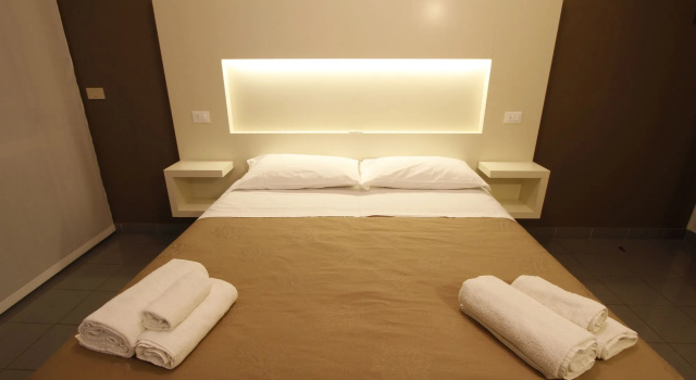 Hotel Desire'