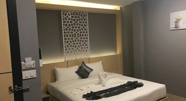 Двухместный номер Deluxe с балконом Sleep Inn Phuket