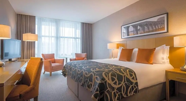 Номер Standard Clayton Hotel Cardiff Lane