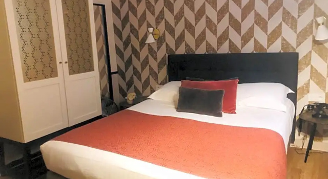 Четырёхместный семейный номер Standard Hôtel Jeanne dArc Le Marais