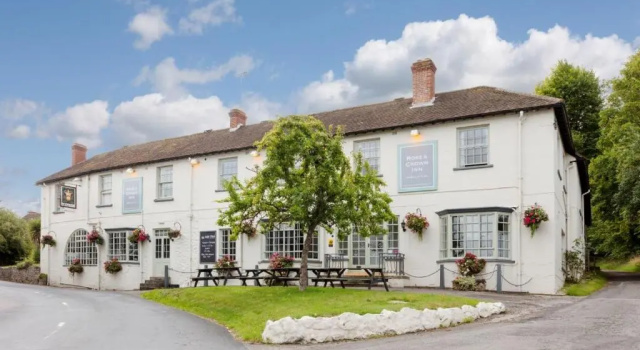 The Rose & Crown, Ashbury, Забронировать Отель  