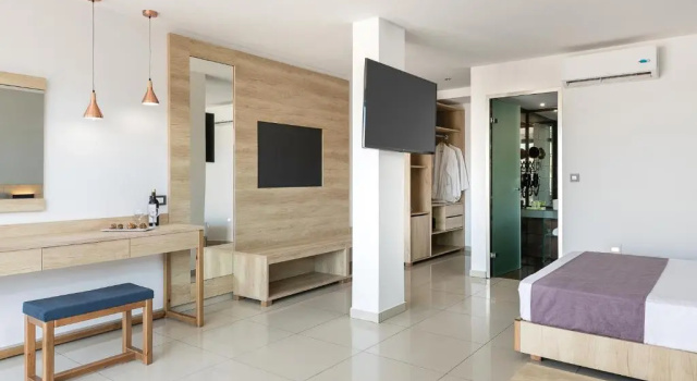 Двухместный номер Superior with Shared Pool Galini Palace Resort Hotel