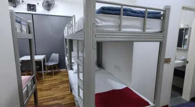 Кровать в общем номере (женский номер) VnV DORM HOMESTAY