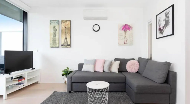 South Yarra City View Apartment with Car Park, Amazon Alexa, Spotify, Netflix, and WiFi, Book Lejlighed South Yarra 