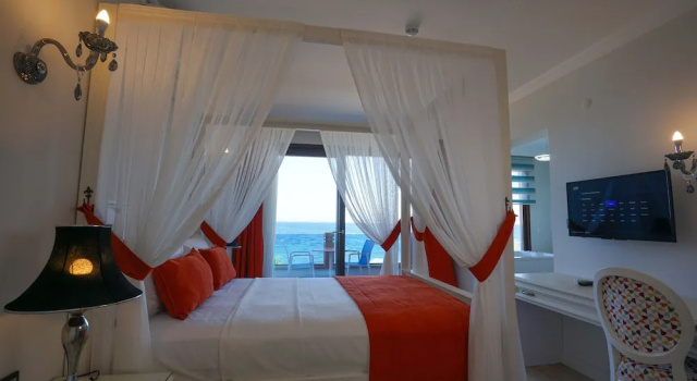 Номер Standard с балконом и с видом на море Cunda Rota Seaside