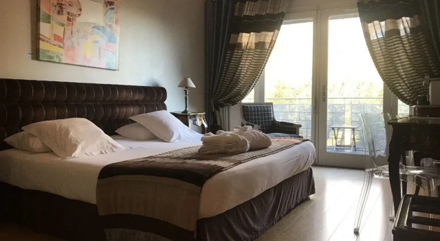 Château de Garrevaques, Rezerwuj Hotel Hotele w Garrevaques z Parkingiem, Parking