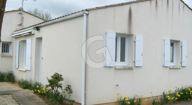 Maison La Tranche-sur-Mer, 3 pièces, 4 personnes - FR-1-357-21, Забронировать Отель Отели Маре-Пуатвен с парковкой, Парковка