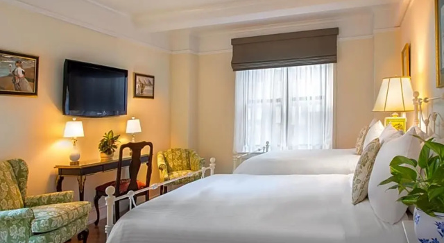 Двухместный номер Deluxe Roger Smith Hotel