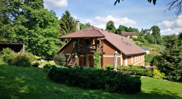 Agroturystyka Ulima, Забронировать Отель Отели Дзивишув с парковкой, Парковка