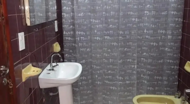 Номер Economy Steve's House Iguazu Av Cordoba 264