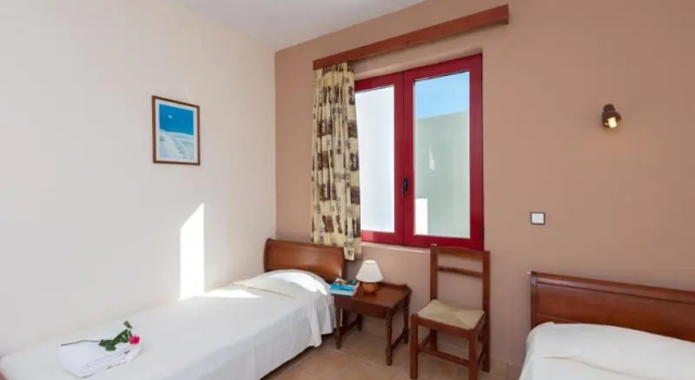 Семейный номер Standard c 1 комнатой с балконом Thalassi Hotel