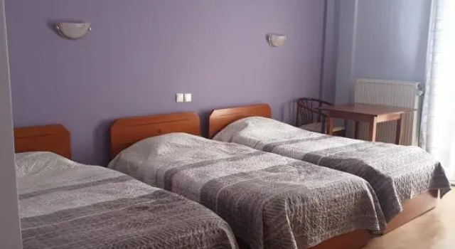 Студия с балконом и с красивым видом из окна Krystal Hotel