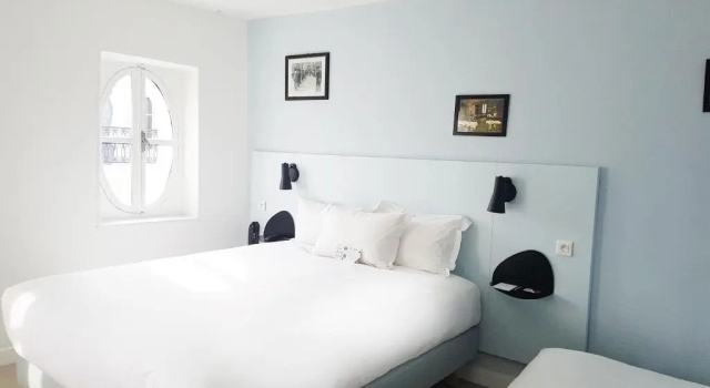 Трёхместный номер Superior Hôtel Amista Marseille - ancien Hôtel Saint Louis - Vieux Port