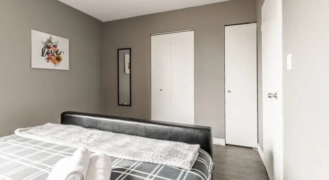 Cozy 1BR Apartment - Near DT Hamilton, Забронировать Апартаменты/квартира Гамильтон Hamilton, Halton and Brant