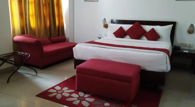 Клубный номер Standard The Corus Hotel